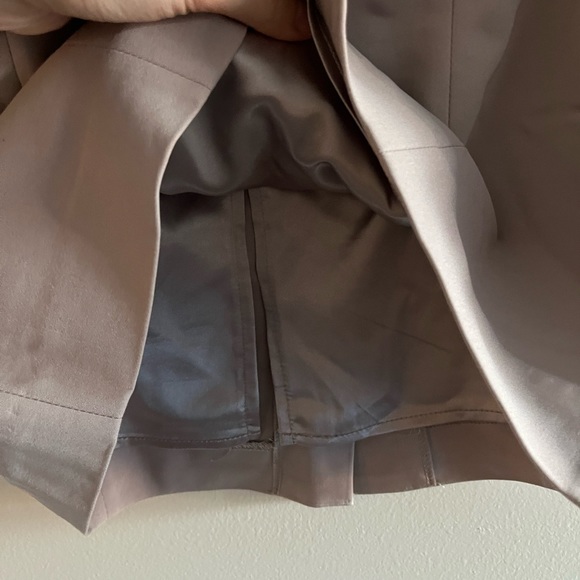 Beige RW&co skirt professional perfect for work and back to office - Picture 3 of 6